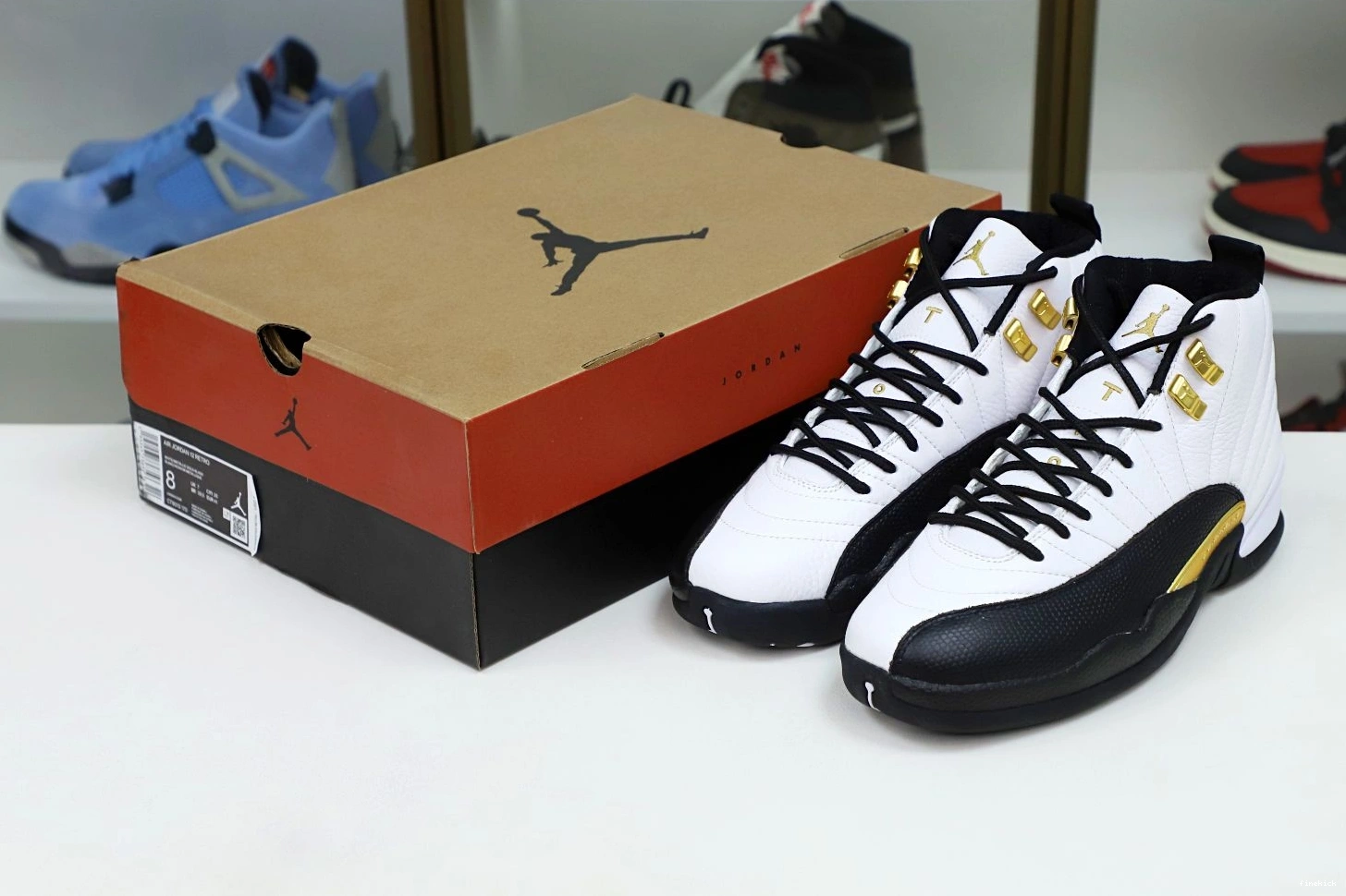 'ROYALTY' AIR 12 RETRO JORDAN 0920